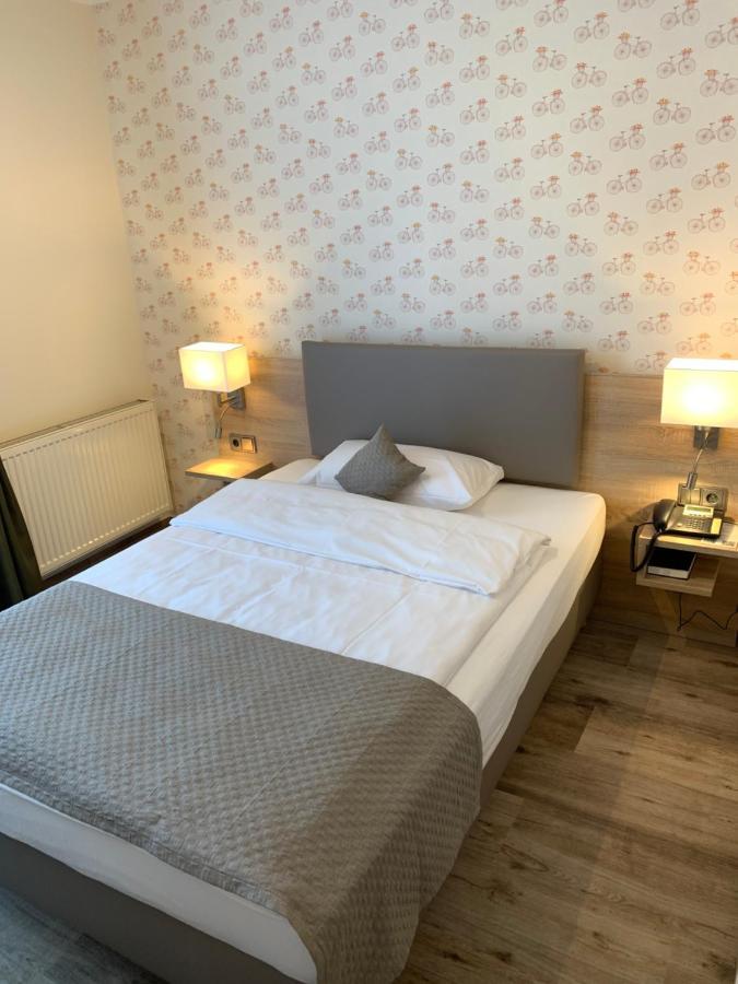 Hotel Fallersleber Spieker Βόλφσμπουργκ Εξωτερικό φωτογραφία