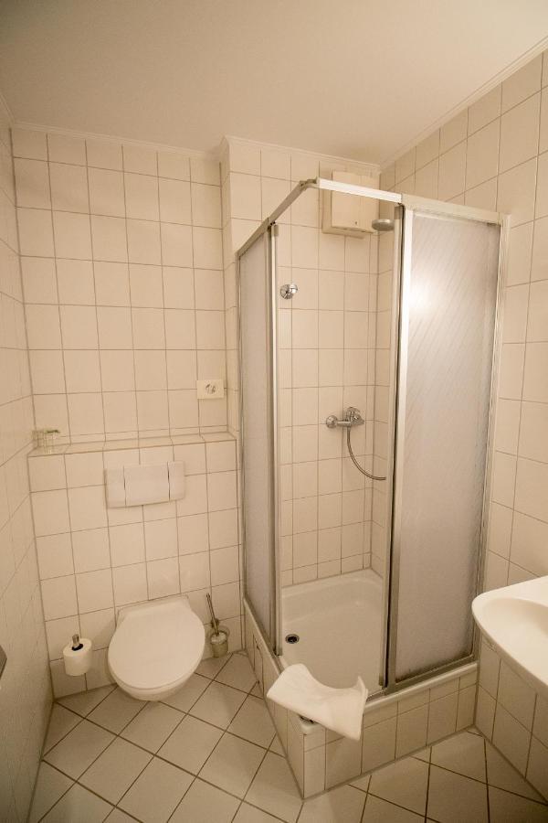 Hotel Fallersleber Spieker Βόλφσμπουργκ Εξωτερικό φωτογραφία