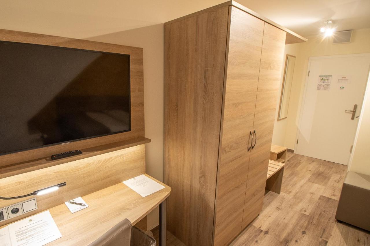 Hotel Fallersleber Spieker Βόλφσμπουργκ Εξωτερικό φωτογραφία