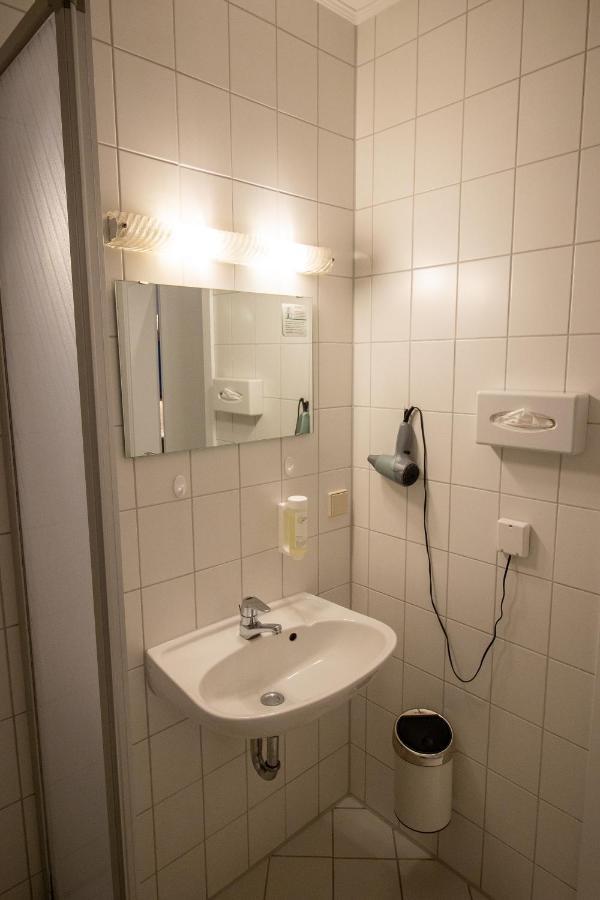 Hotel Fallersleber Spieker Βόλφσμπουργκ Εξωτερικό φωτογραφία