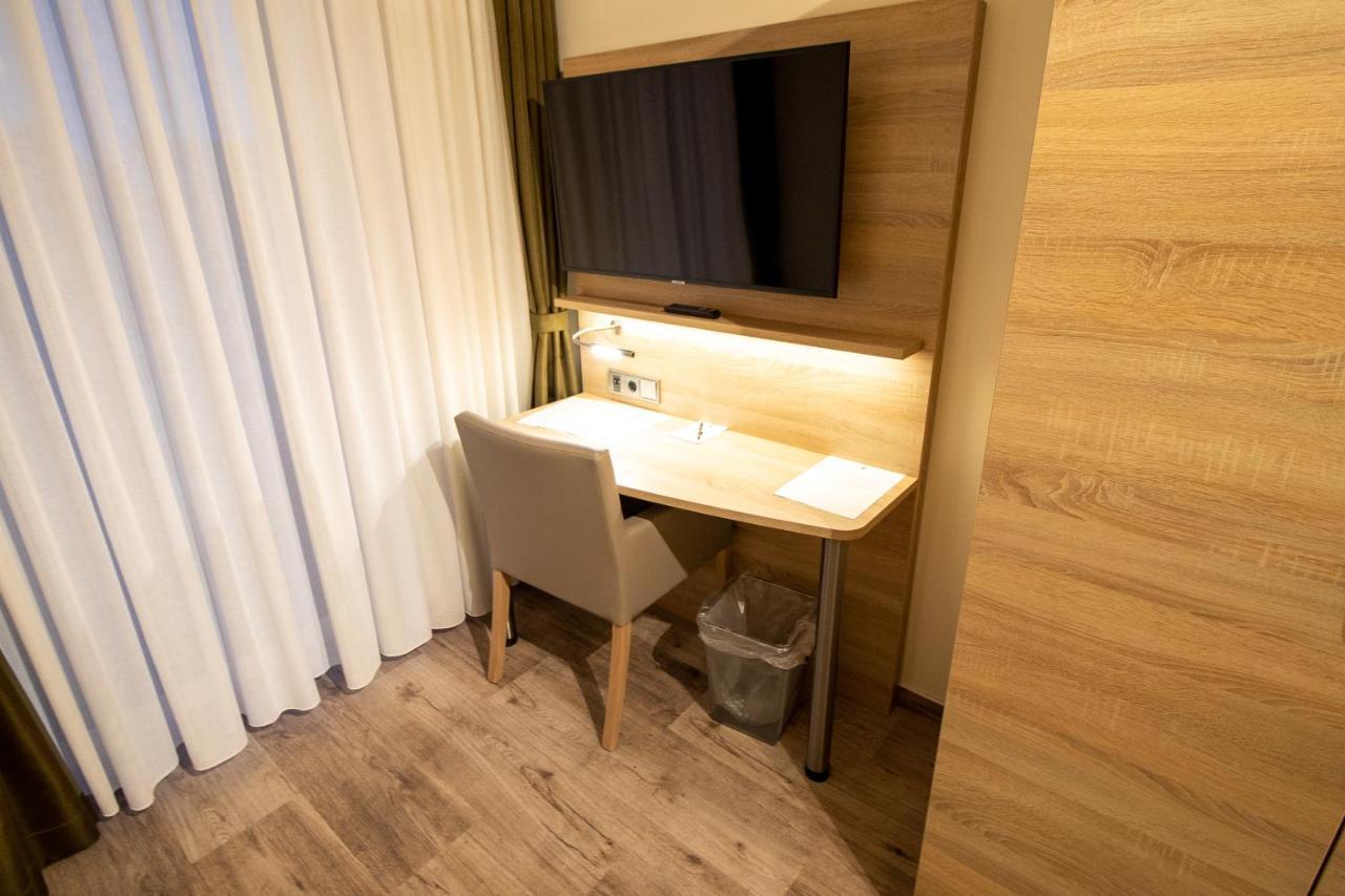 Hotel Fallersleber Spieker Βόλφσμπουργκ Εξωτερικό φωτογραφία