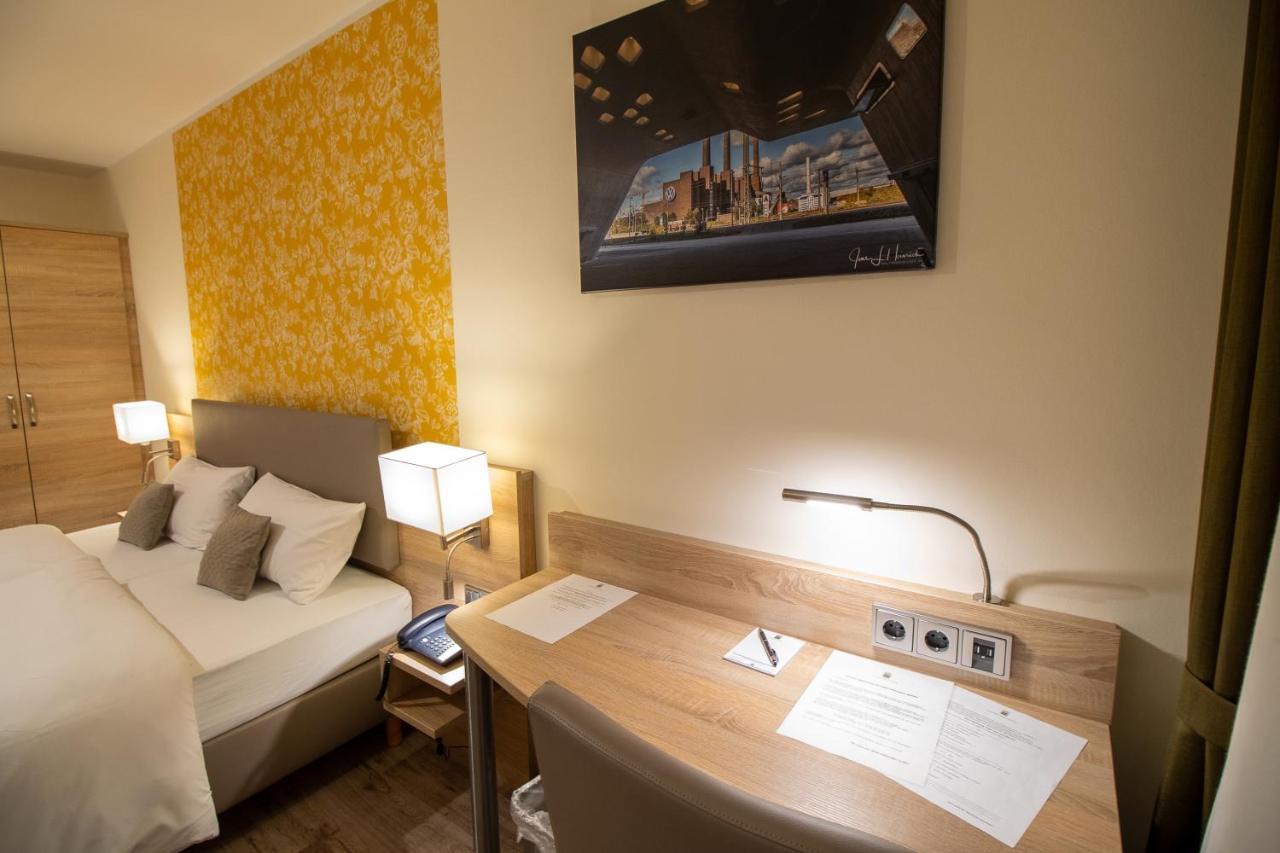 Hotel Fallersleber Spieker Βόλφσμπουργκ Εξωτερικό φωτογραφία
