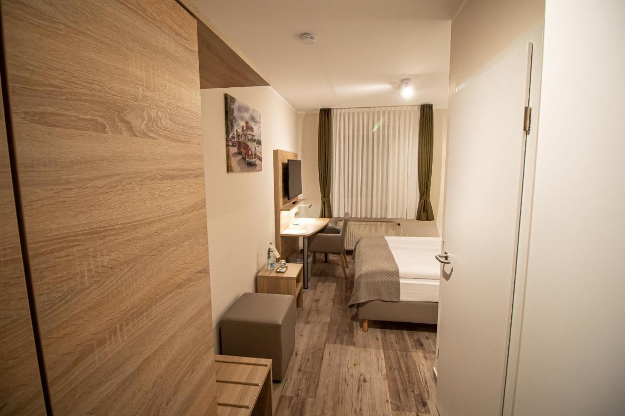 Hotel Fallersleber Spieker Βόλφσμπουργκ Εξωτερικό φωτογραφία